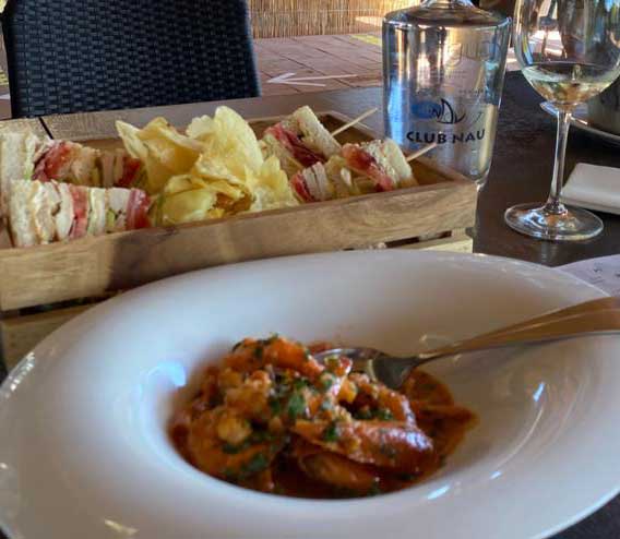 Club Nau special prawns and club sandwich