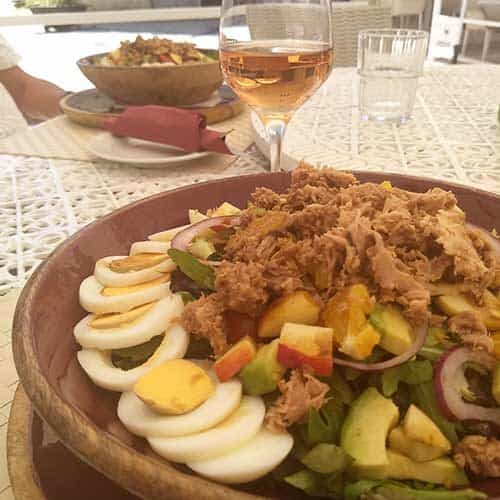 Tuna salad at Portorade restuatant in Ferraguodo village square